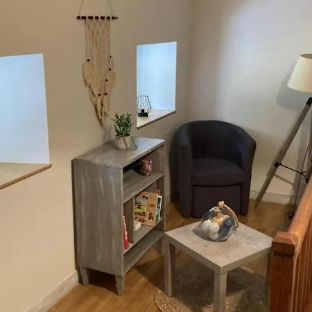 Maison Renovee Au Bord Du Lac, Jardin Privatif, Wifi, Activites Nautiques Et Touristiques A Proximite - Fr-1-742-125 Дом отдыха *