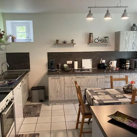 Maison Renovee Au Bord Du Lac, Jardin Privatif, Wifi, Activites Nautiques Et Touristiques A Proximite - Fr-1-742-125 Дом отдыха *